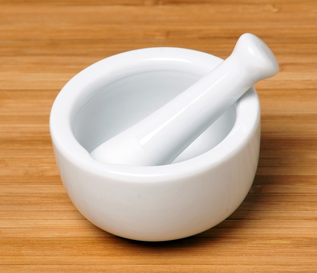 mortar-and-pestle